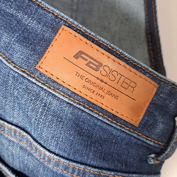 FB Sister Denim Short Overalls Small - Picture 7 of 11